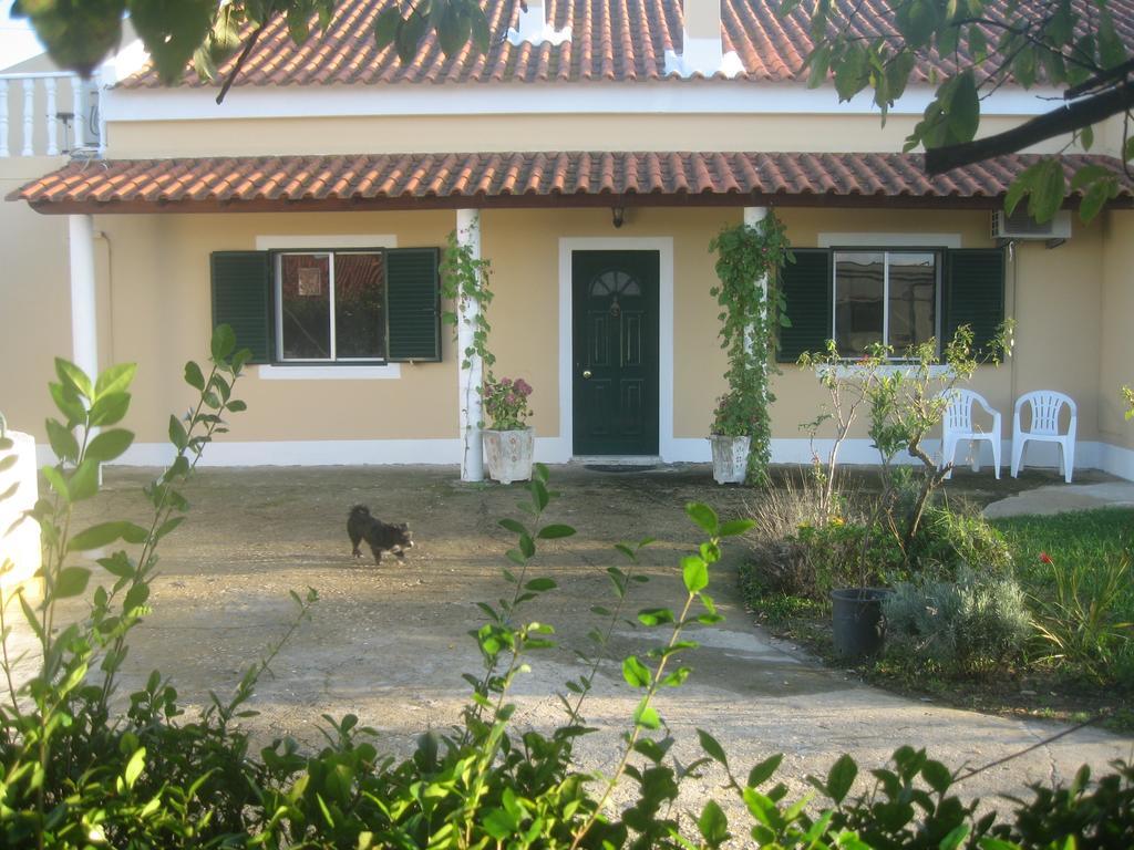 Casa Das Andorinhas Bed and Breakfast Palmela Esterno foto